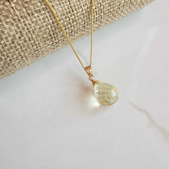 Citrine Necklace Minimalist Crystal Gemstone November Birthstone - Picture 2 of 4